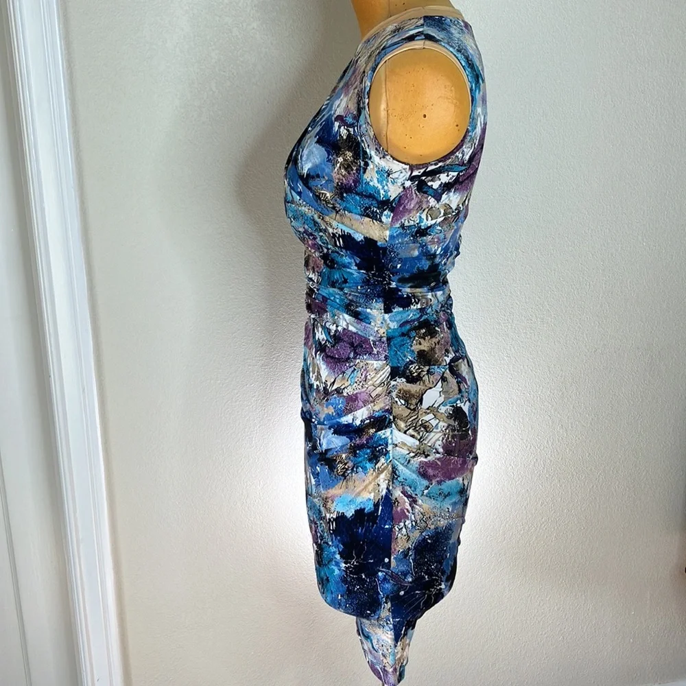 Abstract Multicolor Dress with Ruched Sides - Picture 4 of 10